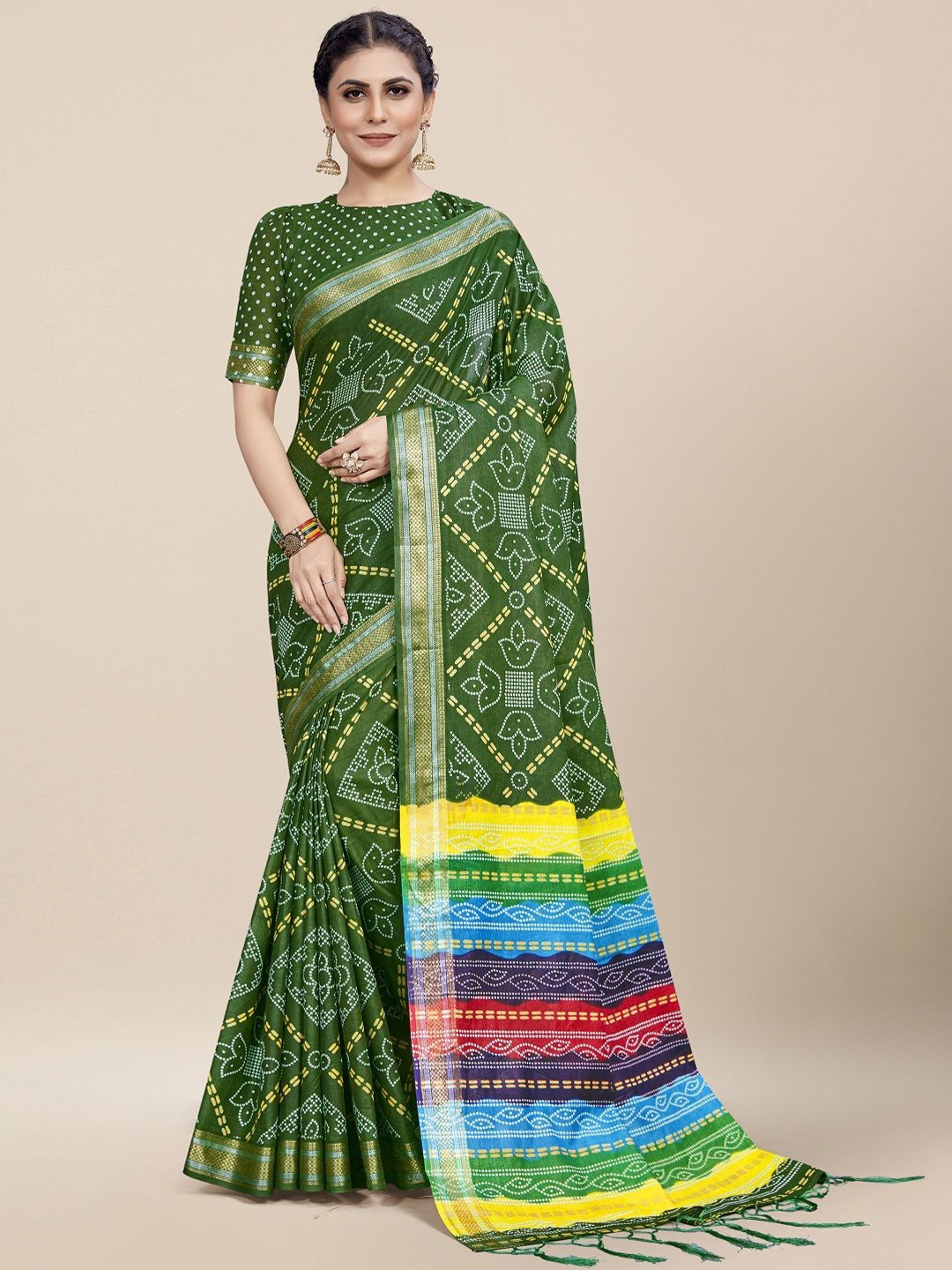 

MOKSHA DESIGNS Bandhani Printed Pure Cotton Block Print Saree, Green