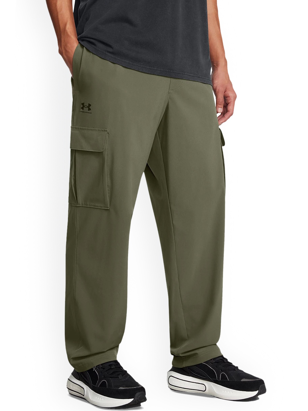 

UNDER ARMOUR UA Vibe Men Track Pants, Green