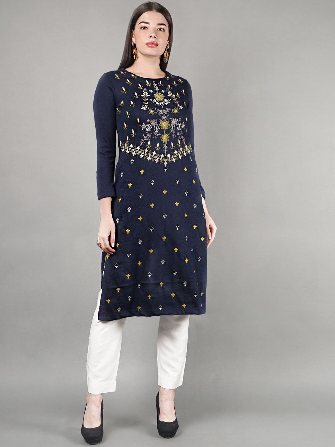 

BARARA ETHNIC Floral Embroidered Thread Work Straight Kurta, Navy blue