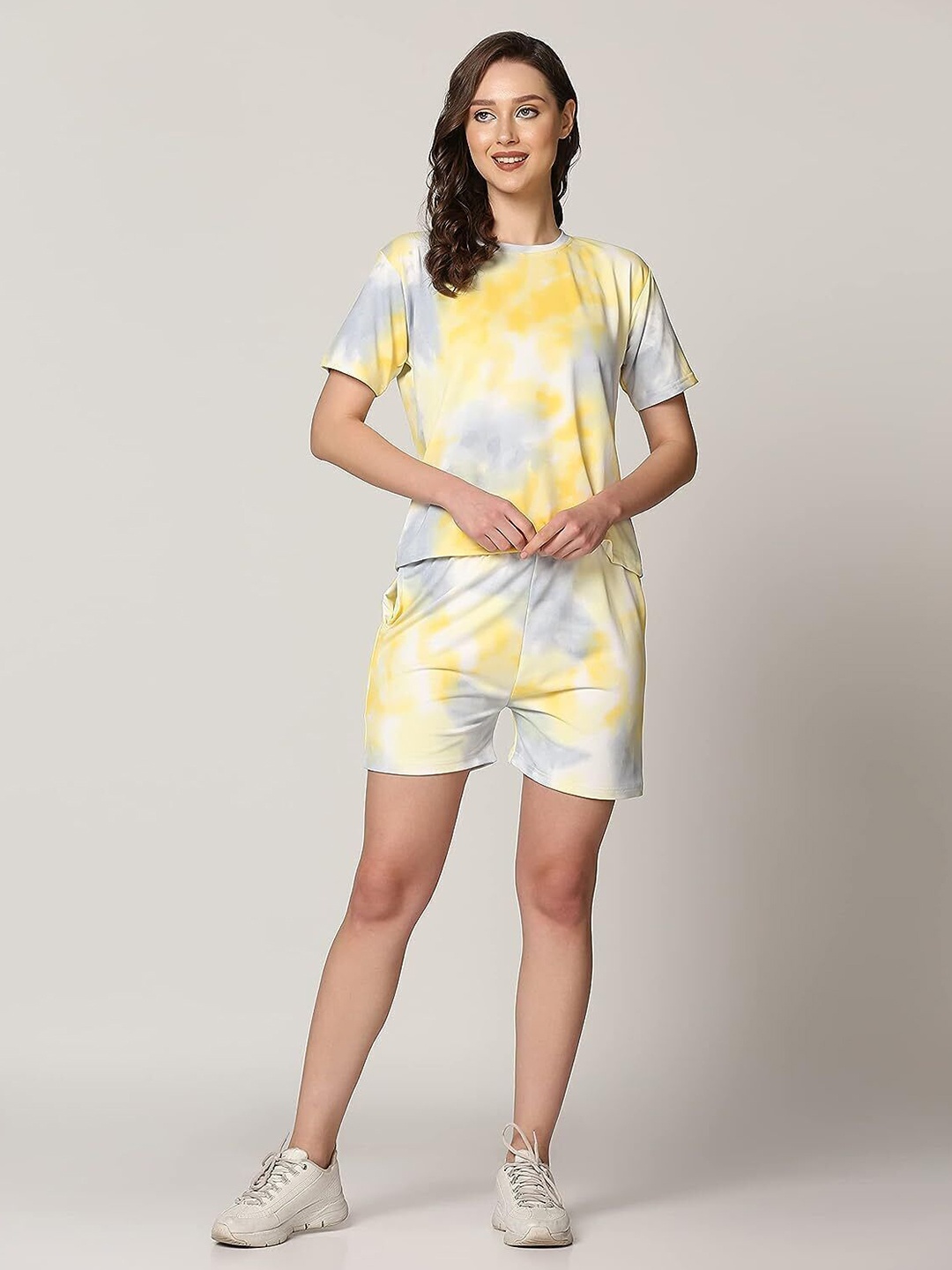 

XPIOX Women Tie & Dyed Round Neck T-Shirt With Shorts, Yellow