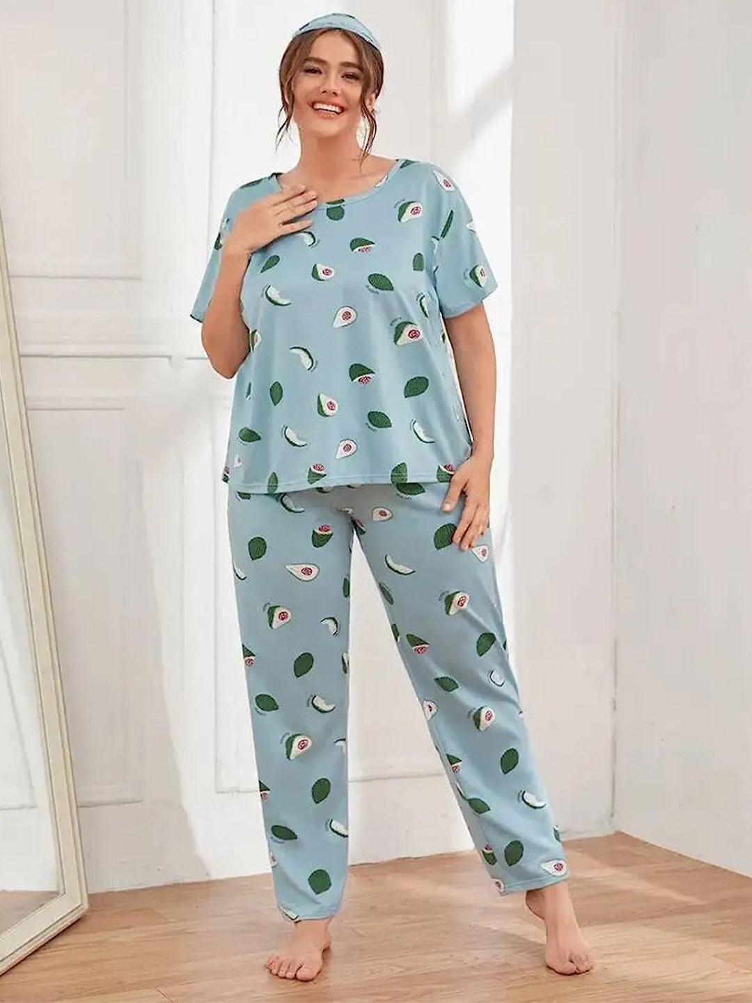 

XPIOX Women Printed Night suit, Green