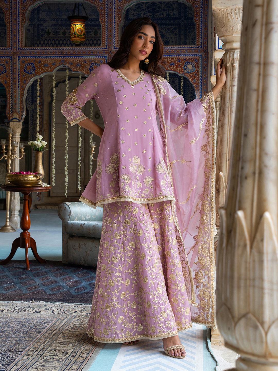 

WISHFUL Floral Embroidered Sequinned V-Neck Panelled A-Line Kurti With Sharara & Dupatta, Pink