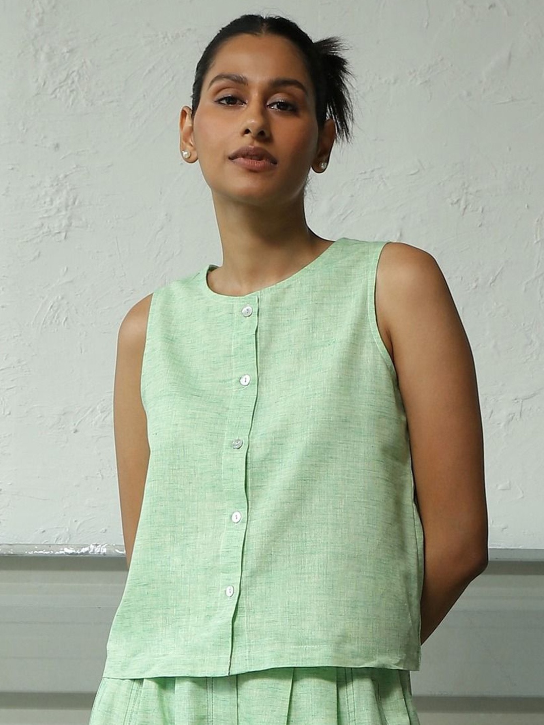 

Canoopi Women Round Neck Sleeveless Cotton Top, Lime green