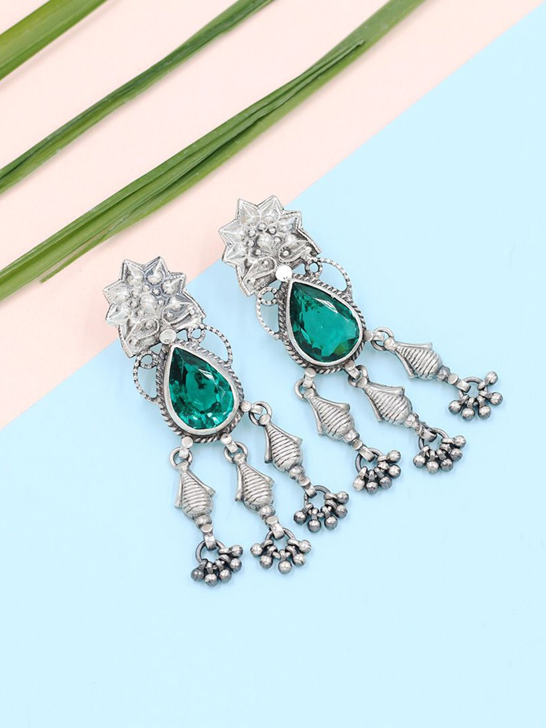 

SANGEETA BOOCHRA Silver Quartz Stone Studded Teardrop Shaped Drop Earrings
