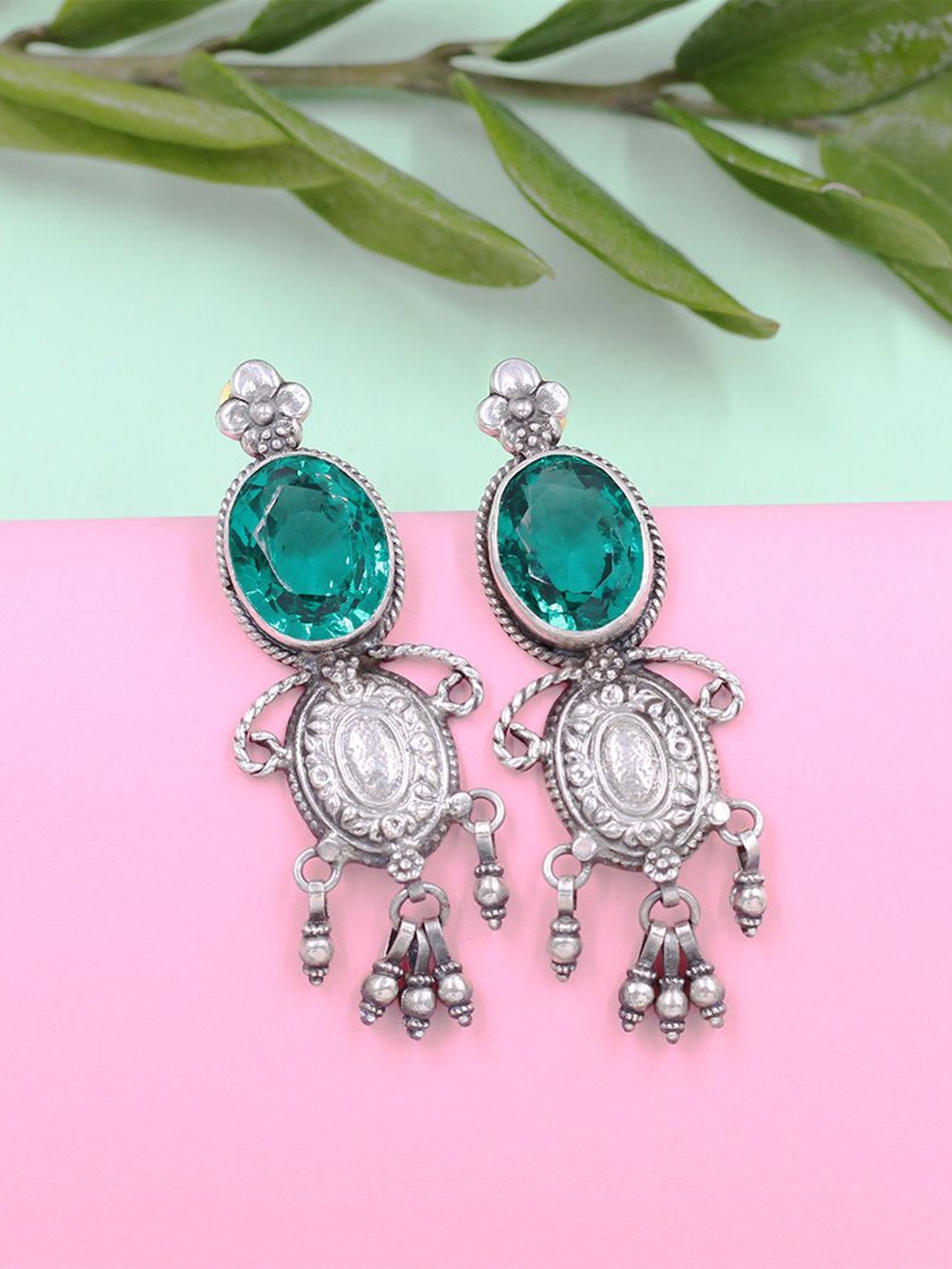 

SANGEETA BOOCHRA Silver Hydro Stone Studded Oval Drop Earrings