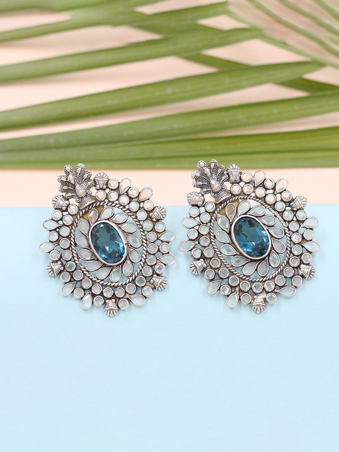 

SANGEETA BOOCHRA Silver Hydro Stones Studded Oval Studs