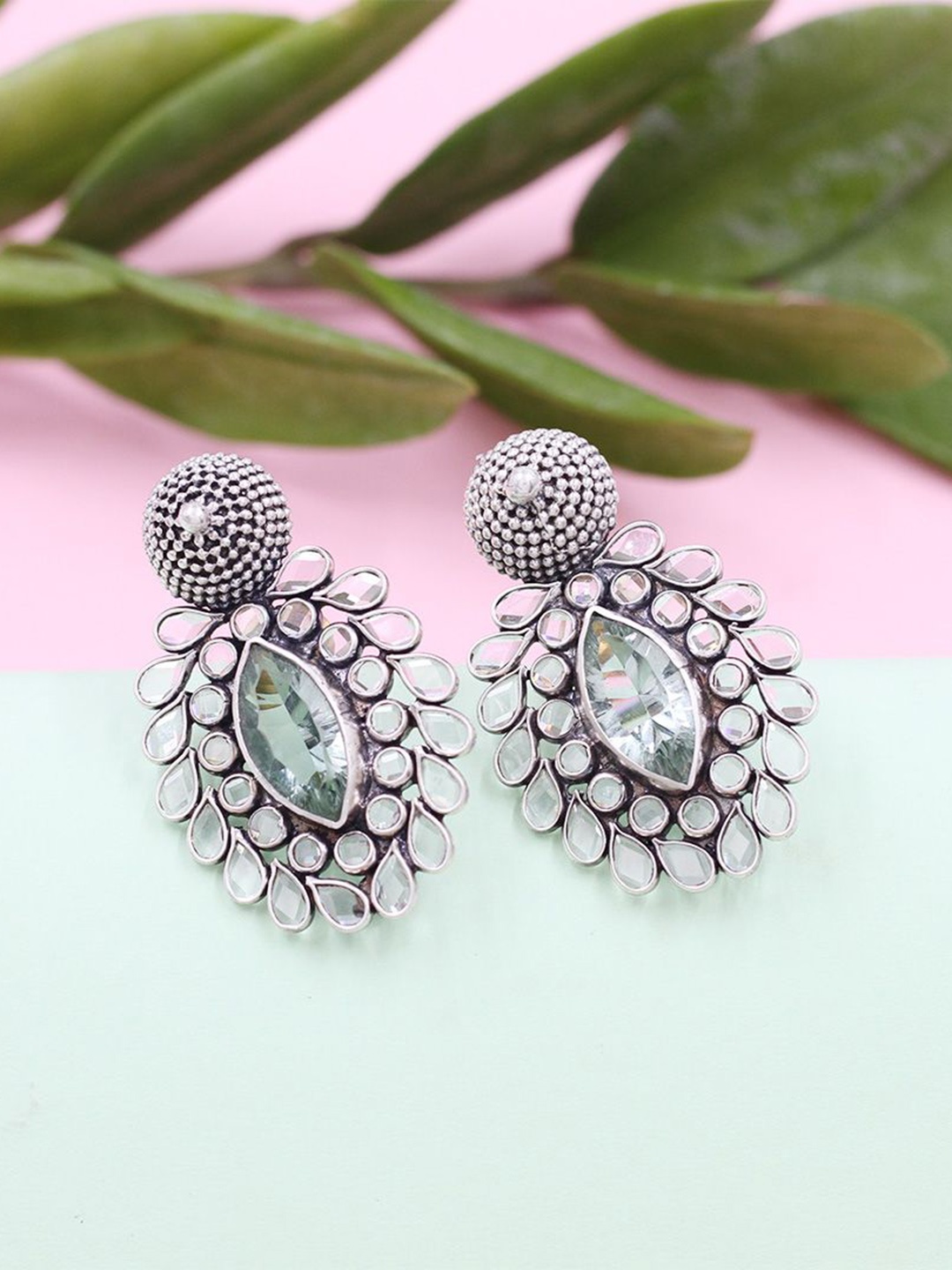 

SANGEETA BOOCHRA Silver Hydro Stone Studded Leaf Shaped Studs