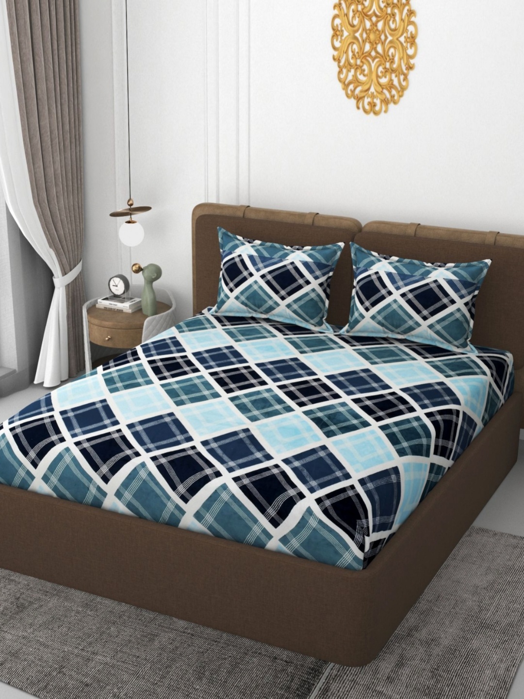 

VOMZER Blue & White Geometric Woolen 350 TC Double King Bedsheet Set-2.54 m x 2.28 m