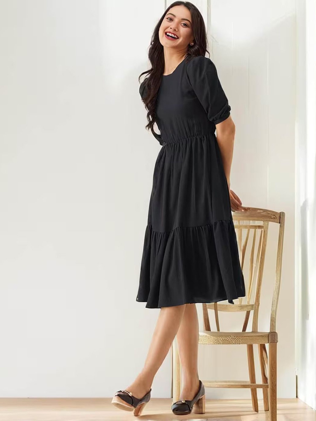 

Krunal Raiyani Women Round Neck Fit & Flare Dress, Black
