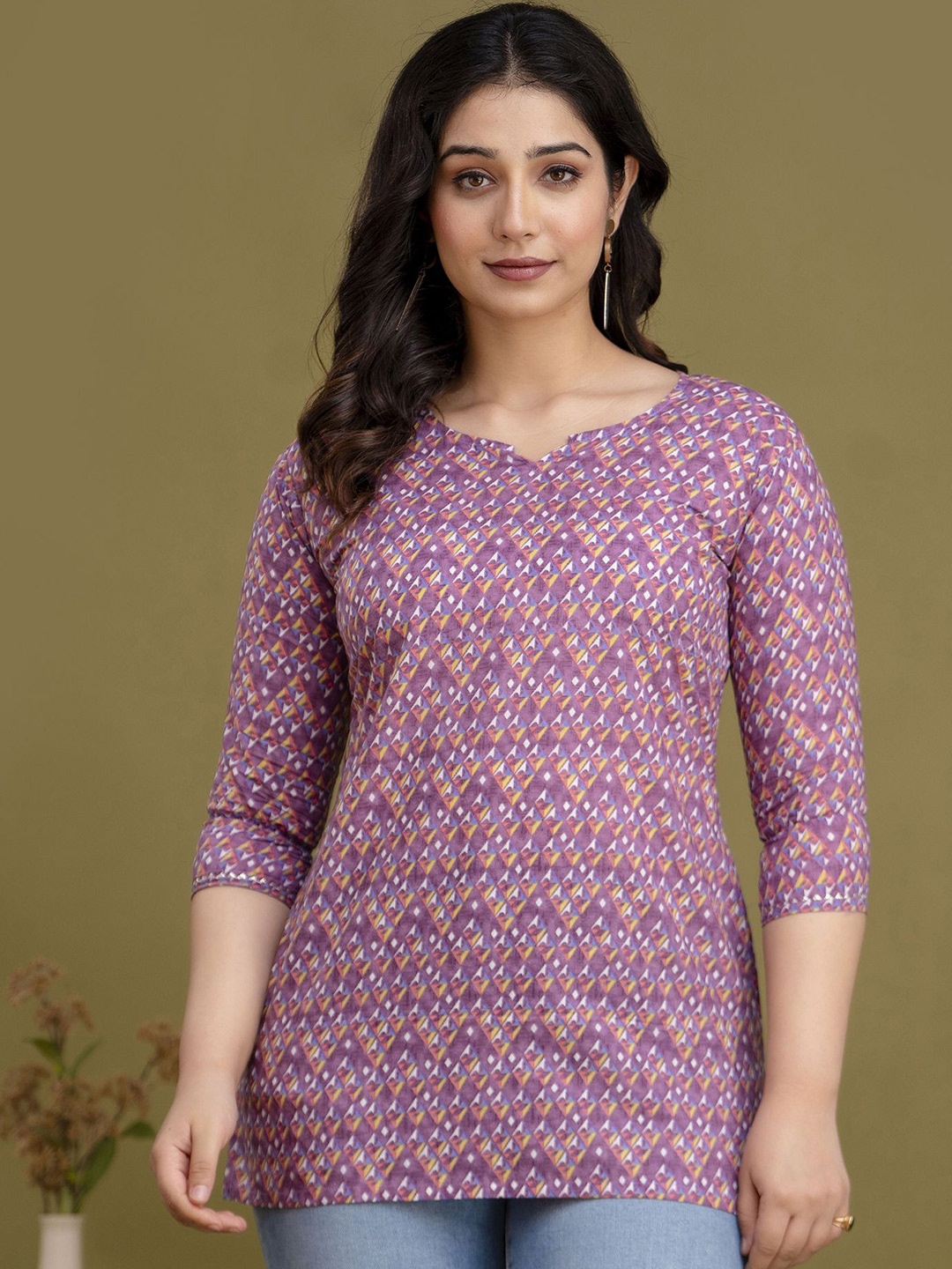 

UrbanRang Women Printed Sweetheart Neck Cotton Top, Purple