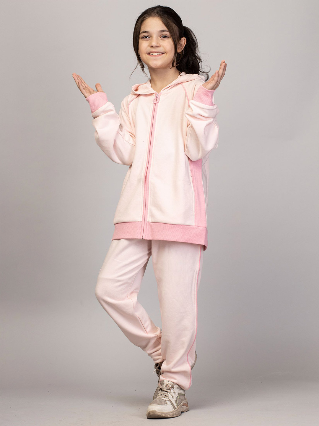 

Nimble Girls Hooded Long Sleeves Sweatshirt With Jogger, Pink