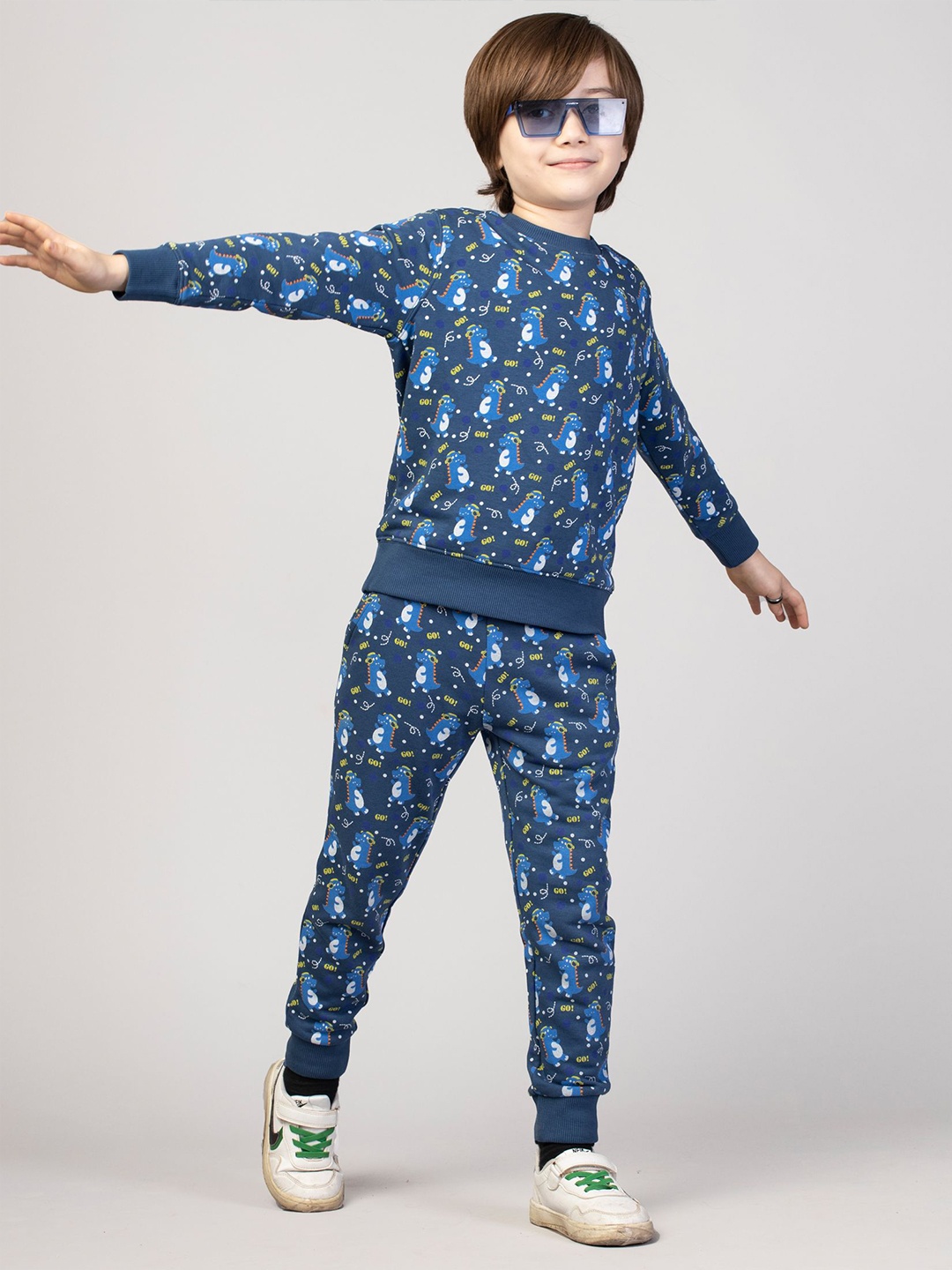 

Nimble Boys Printed Round Neck Long Sleeves Sweatshirt With Jogger, Blue