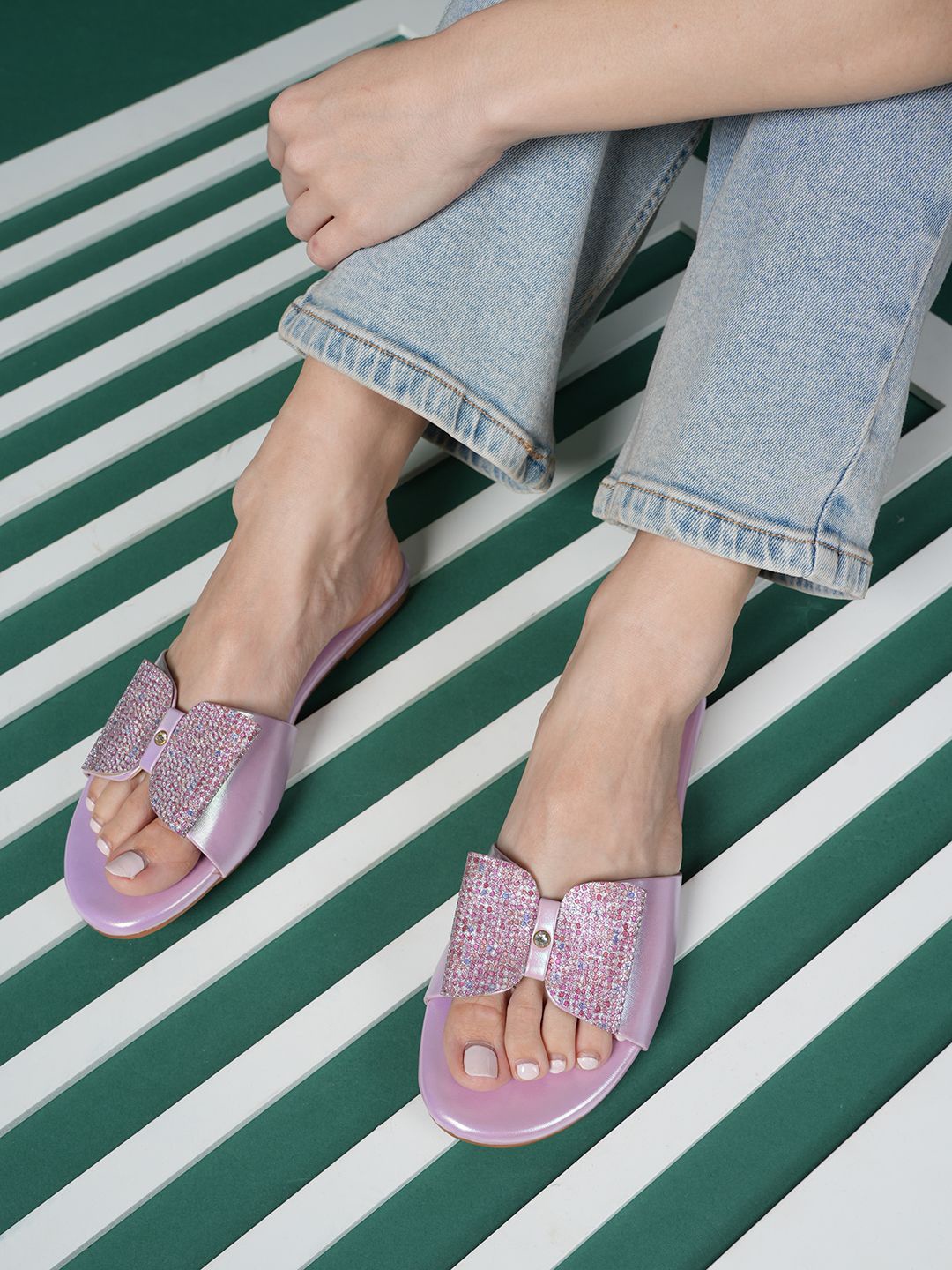 DressBerry Women Embellished Open Toe Flats, Purple