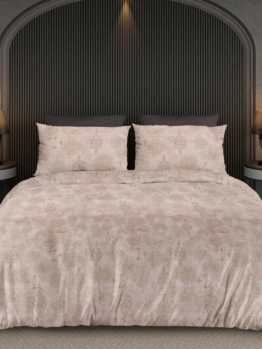 

Ariana Cream-Coloured Printed 210 TC Cotton King Bedsheet Set 2.70 m x 2.70 m