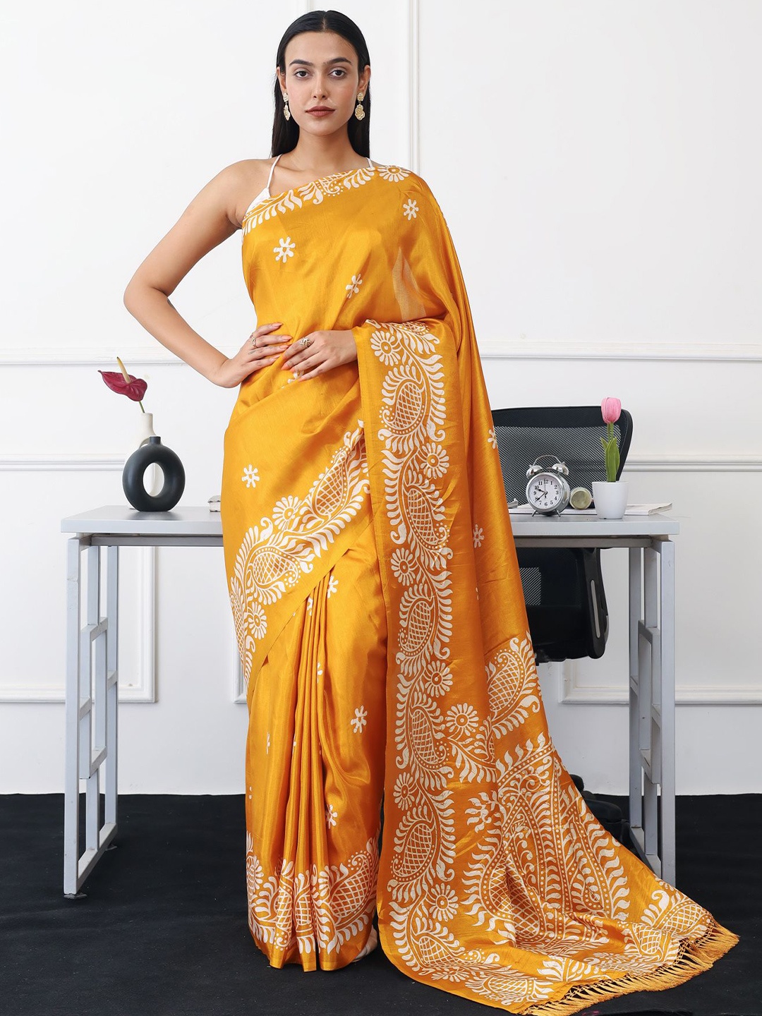 

Tikhi Imli Ethnic Motifs Printed Ready to Wear Saree, Mustard