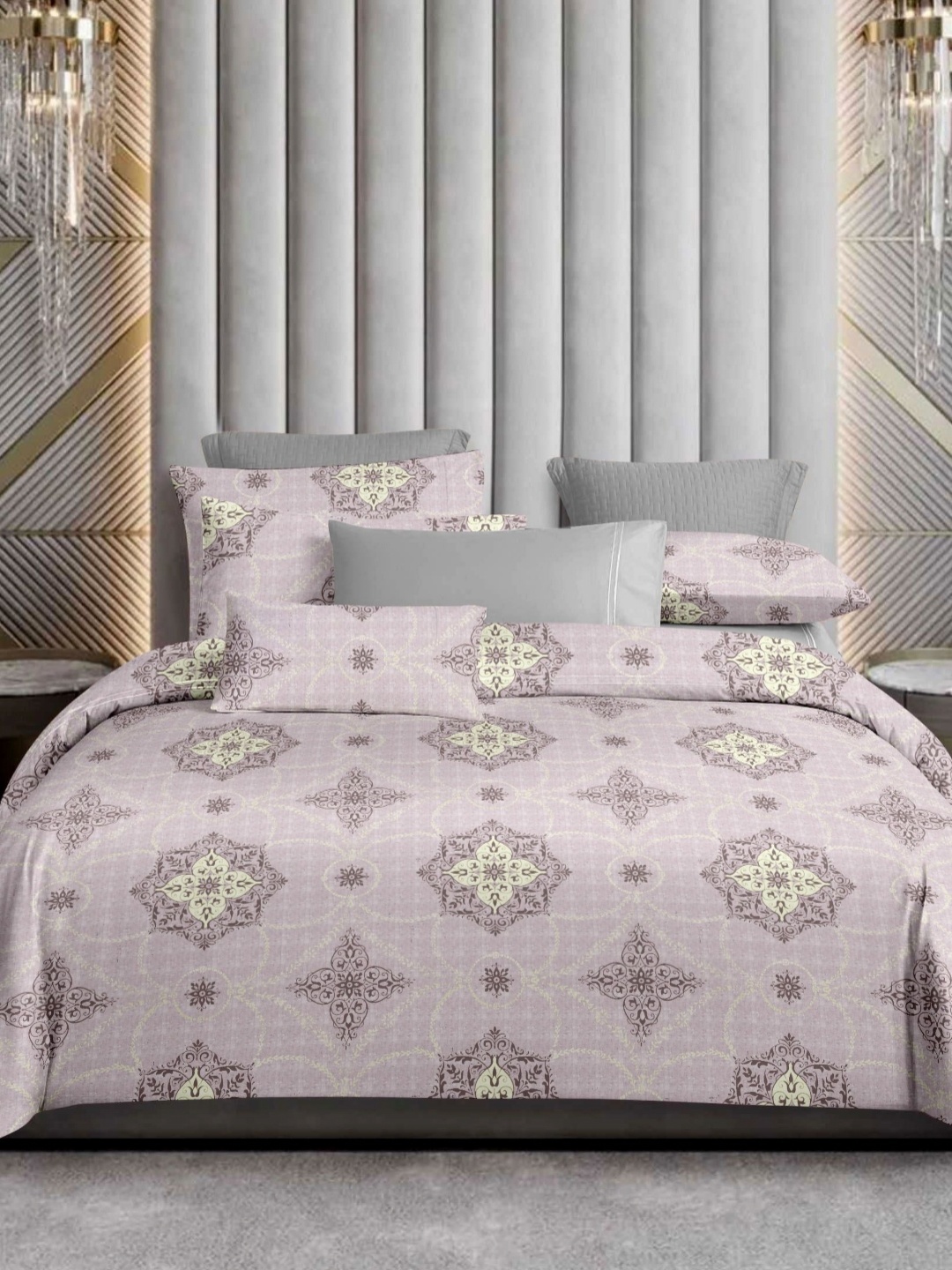 

Ariana Lavender & Yellow Ethnic Motifs 300 TC Cotton King Bedsheet Set 2.70 m x 2.70 m