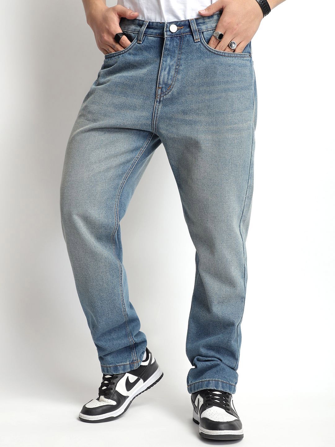 

JIMMY & JORDAN Men Jean Baggy Fit Low Distress Light Fade Jeans, Blue