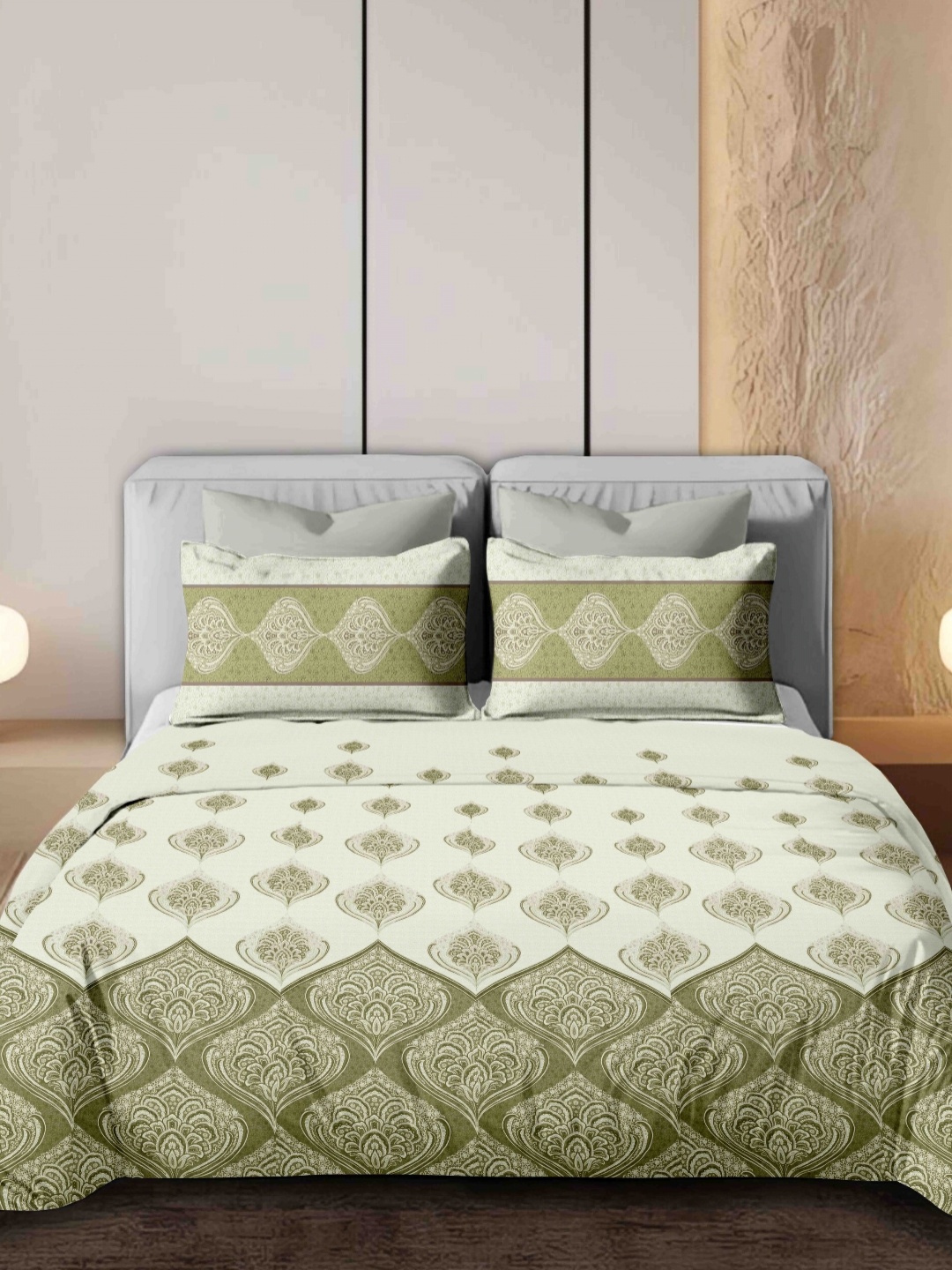 

Ariana Olive Green Ethnic Motifs Printed Cotton 180 TC King Bedsheet Set 2.70 m x 2.70 m