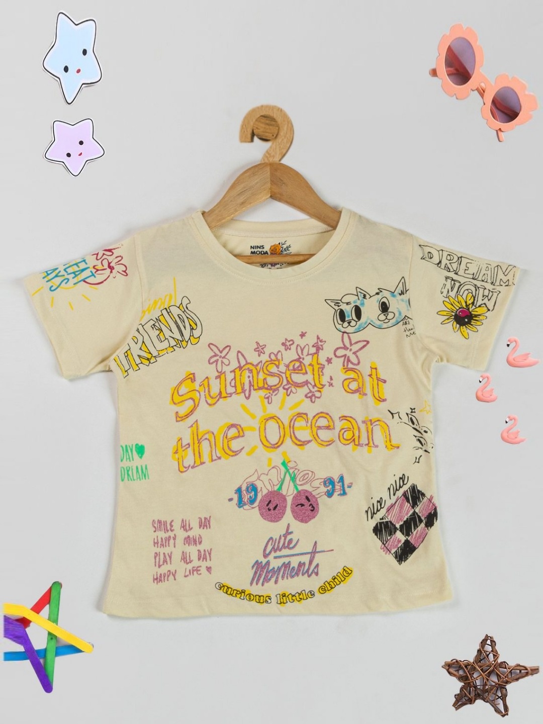 

PAMPOLINA Girls Graphic Printed Cotton Casual T-shirt, Cream
