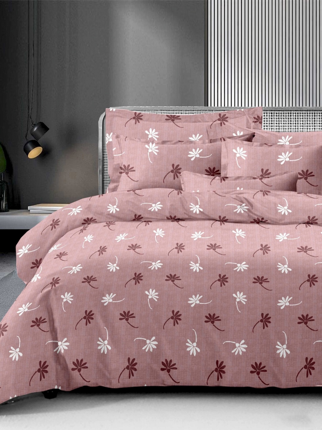 

Ariana Pink & White Floral Printed Cotton 210 TC King Bedsheet Set 2.70 m x 2.70 m