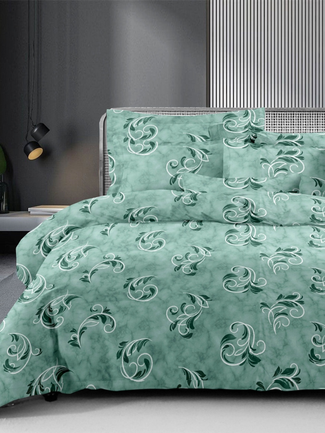 

Ariana Sea Green & White Floral Printed Cotton 210 TC King Bedsheet Set 2.70 m x 2.70 m