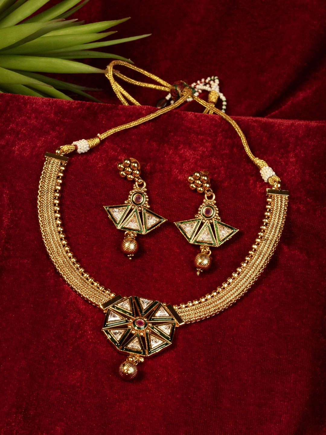 

GOLD CASH Women 22K Gold Plated Anti-Tarnished Choker Necklace