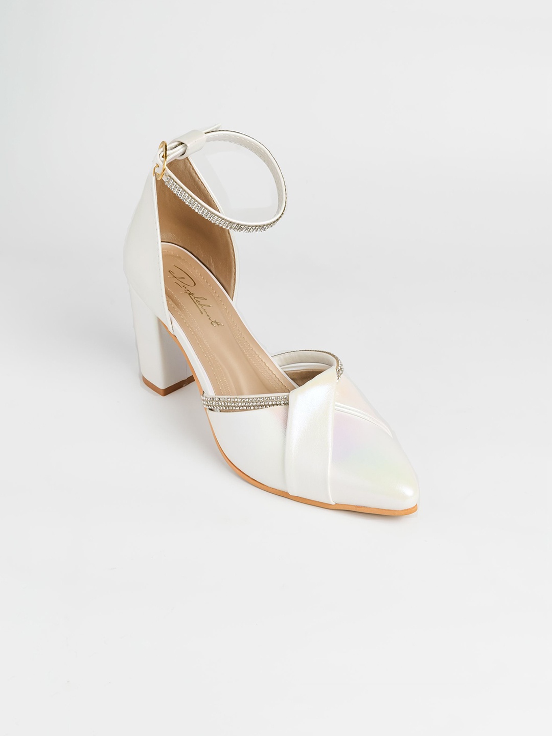 

PURPLEHUNT Women Embellished Mules, White