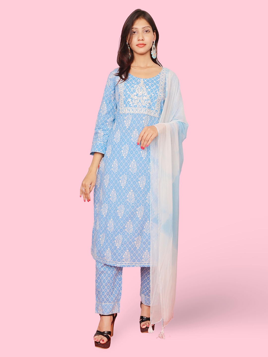 Shreekama Bandhani Print Embroidered Mirror Work Straight Kurta With Trouser & Dupatta, Blue