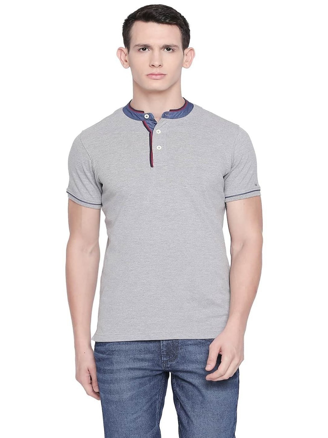 

Basics Men Solid Mandarin Collar Cotton T-shirt, Grey