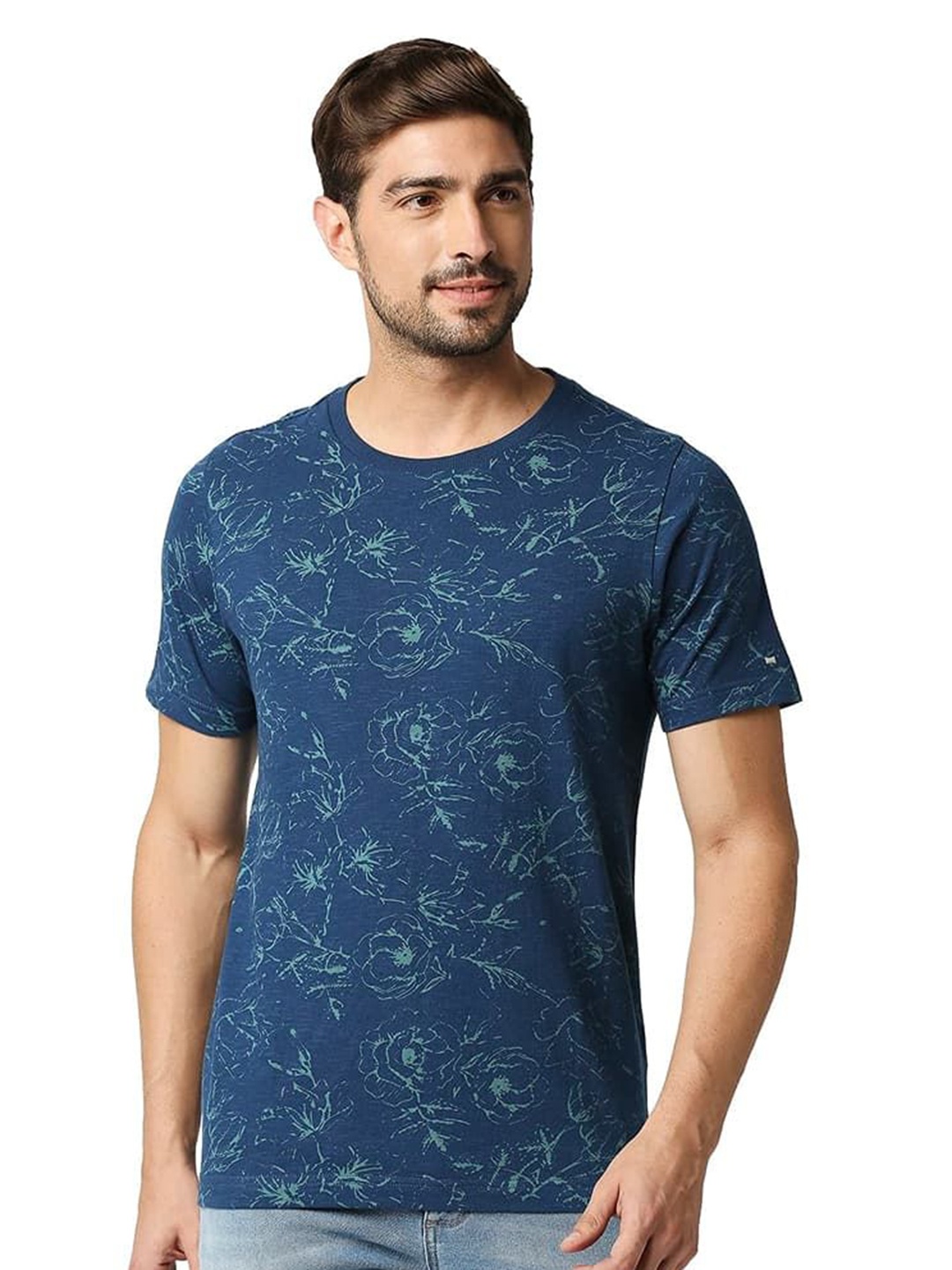 Basics Men Abstract Printed Round Neck Cotton T-shirt, Navy blue