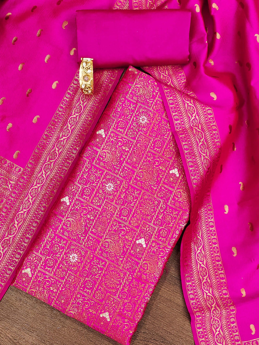 

MANVAA Paisley Woven Design Unstitched Dress Material, Pink