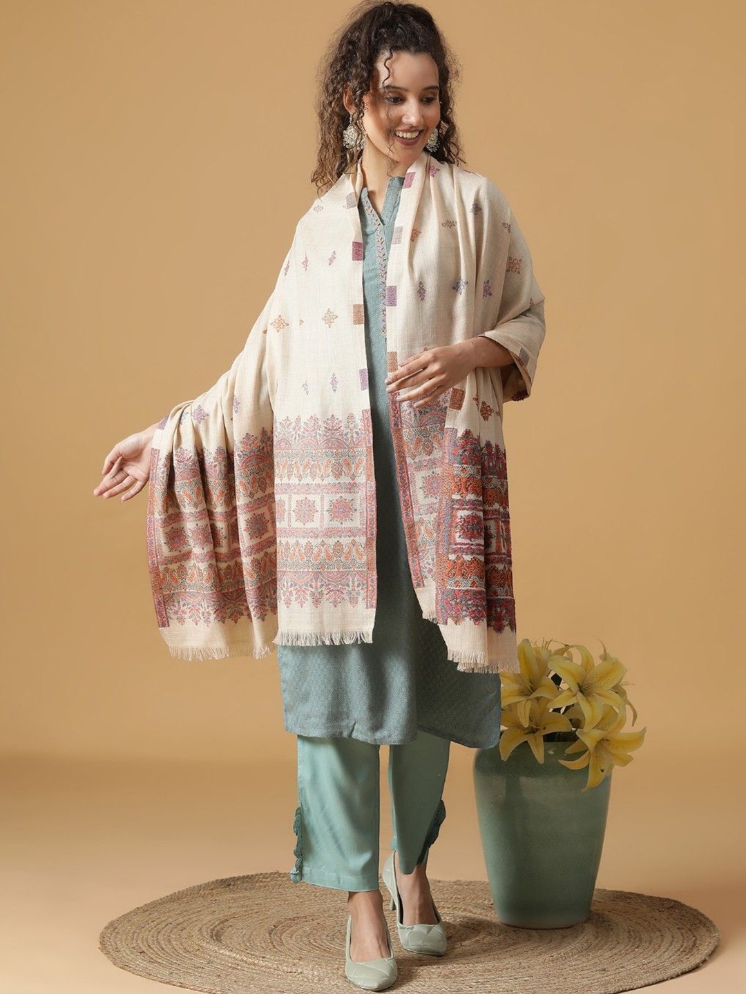 

Tiara A Majestic Combination Kani Paisley Woven Design Woollen Shawl, Off white