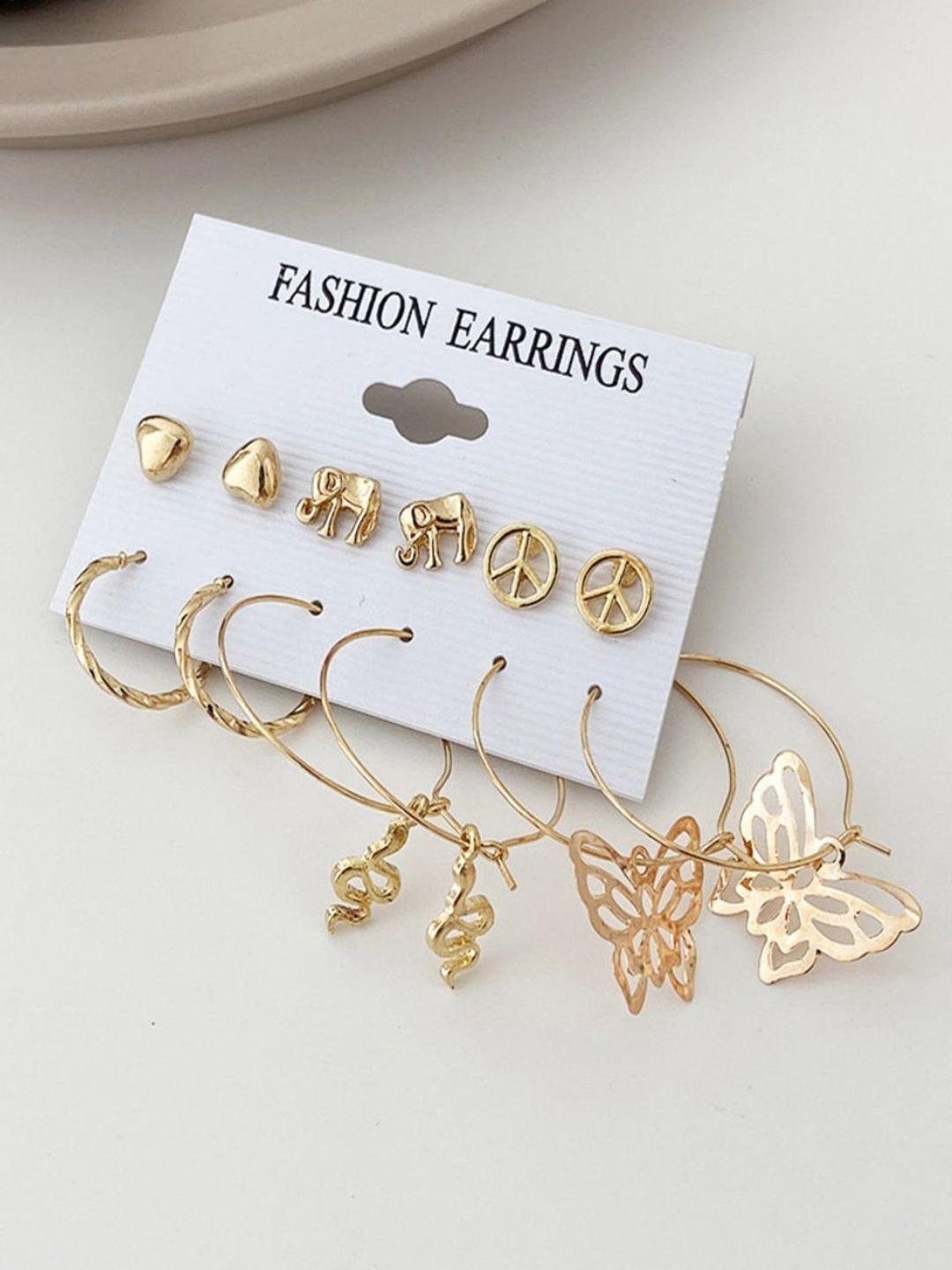

DressBerry Set Of 6 Stainless Steel Gold-Plated Heart Shaped Studs