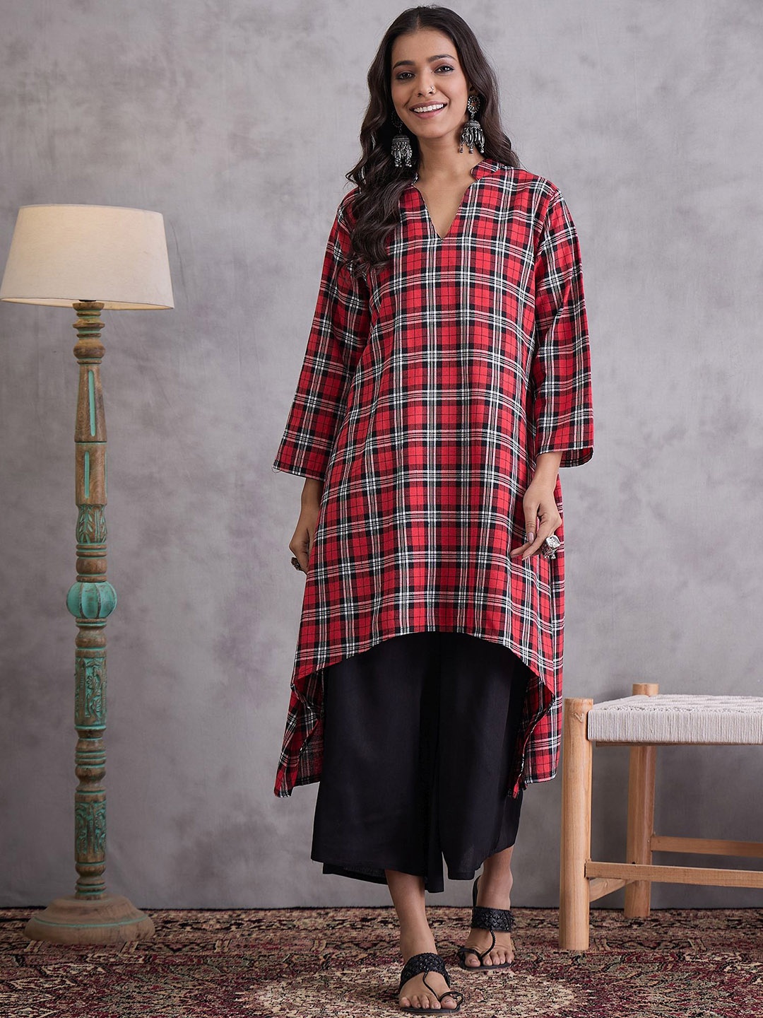 

InWeave Checked Printed Mandarin Collar A-Line Kurta With Palazzo, Red