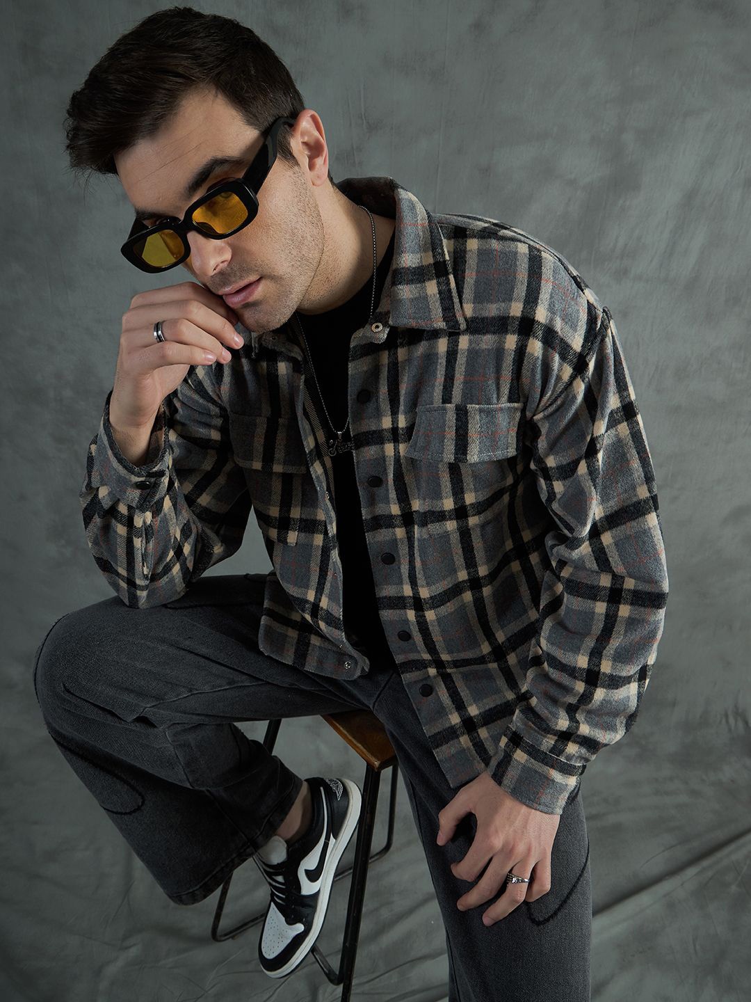 

FUGAZEE Men Oversized Fit Spread Collar Tartan Checked Cotton Casual Shirt, Grey