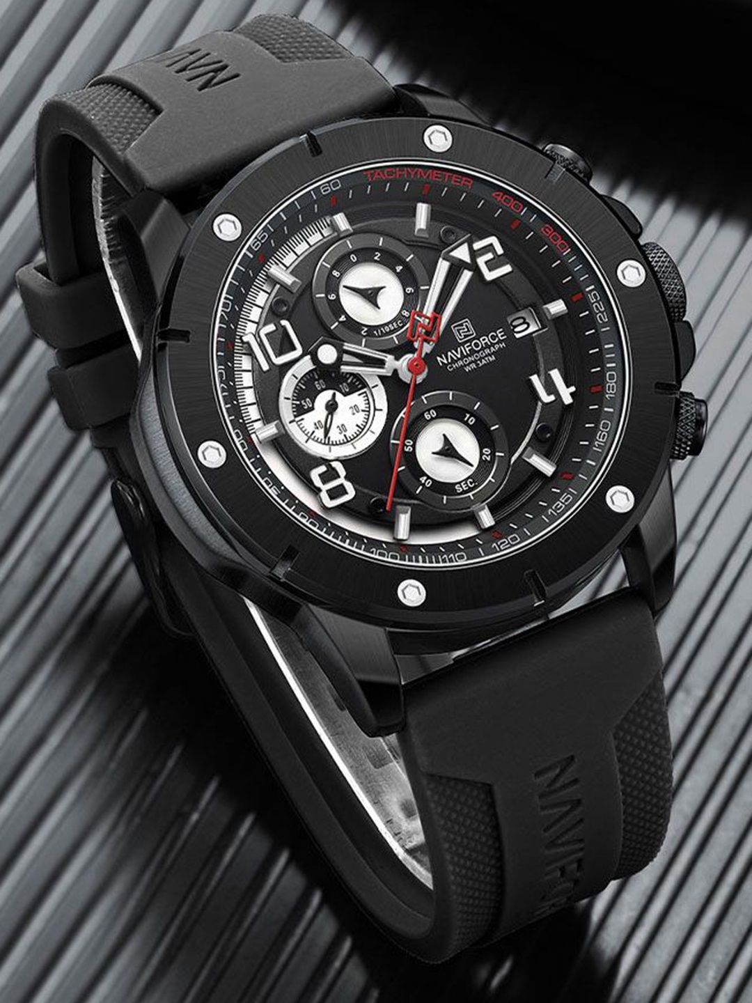 

Naviforce Men Dial & Straps Analogue Chronograph Watch-NF8034_B B B, Black