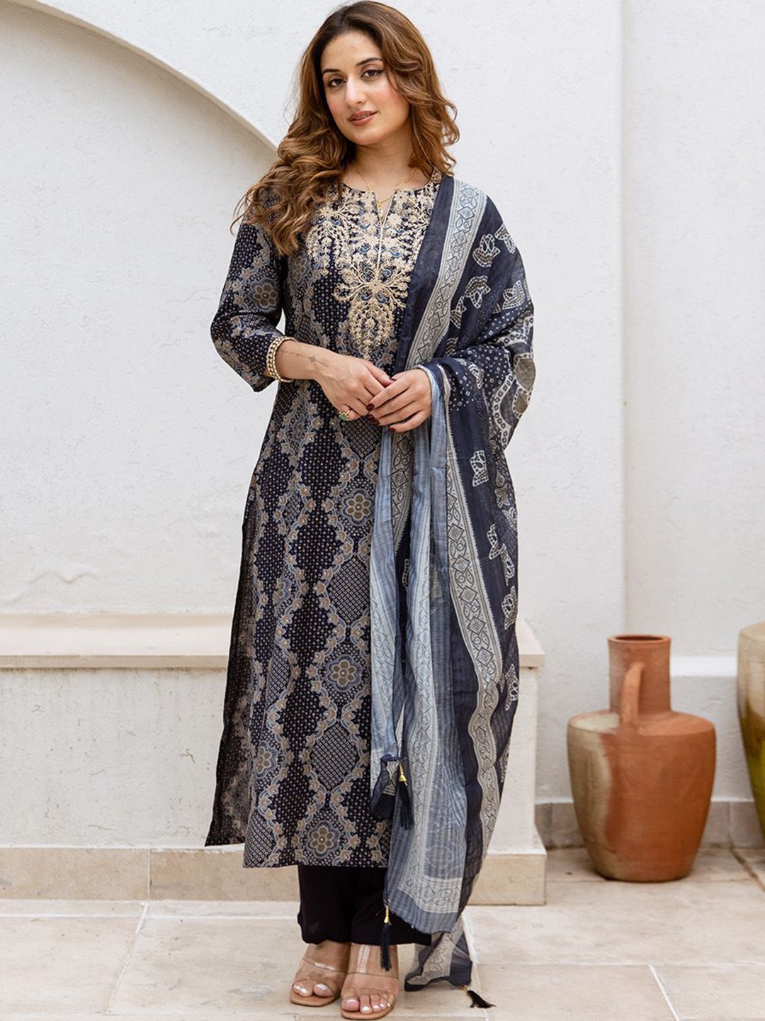 

Ishin Floral Printed Embroidered Zari Work Straight Kurta with Trousers & Dupatta, Blue