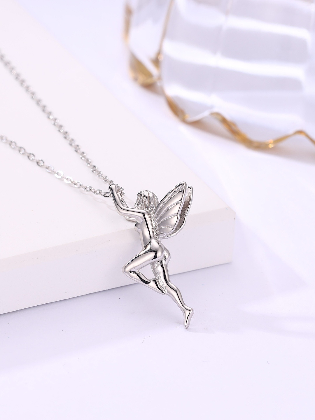 

SILMORA Silver-Plated Quirky Pendant with Chain