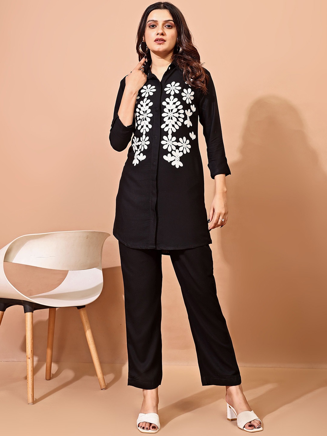 

Sashay Boutique Floral Embroidered Shirt Collar Three-Quarter Sleeves Shirt with Trouser, Black