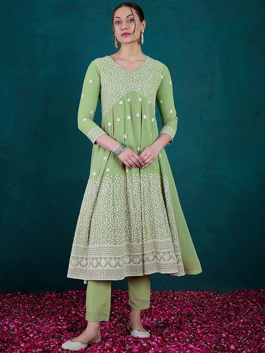 

Kvsfab Floral Embroidered Pleated Sequinned Georgette A-Line Kurta With Trousers, Sea green