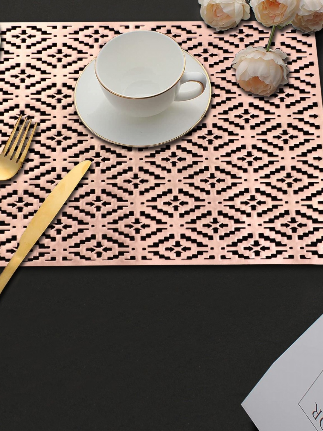 

LooMantha Copper-Toned 2 Pieces Geometric Cutwork Rectangle Table Placemats