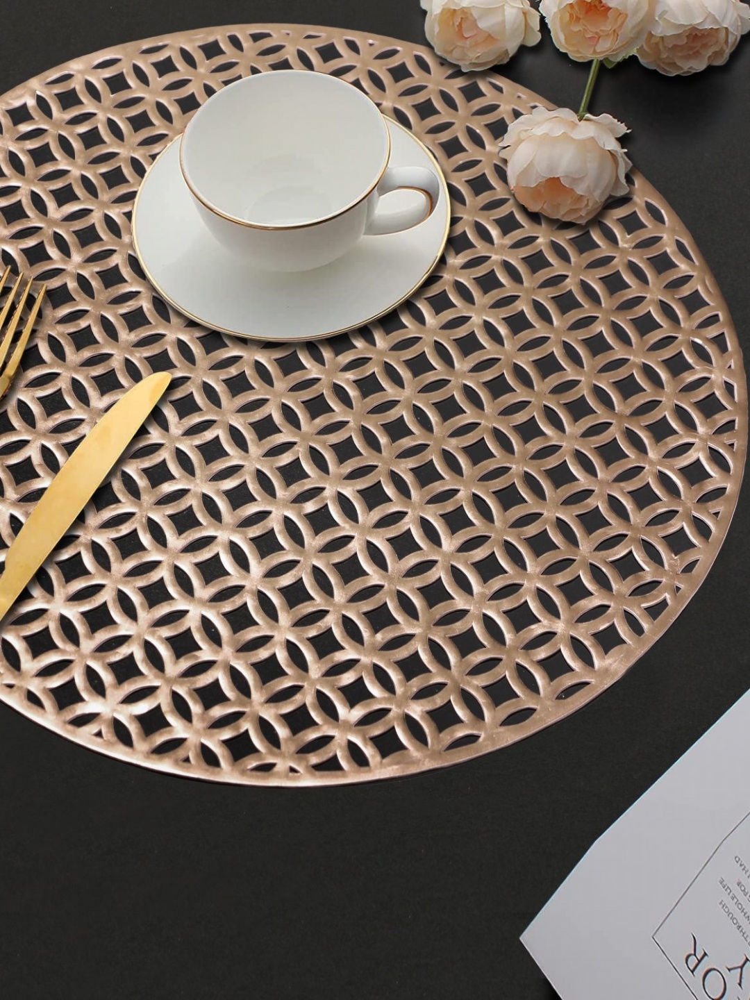 

LooMantha Gold-Toned 2 Pieces Floral Cutwork Round Table Placemats