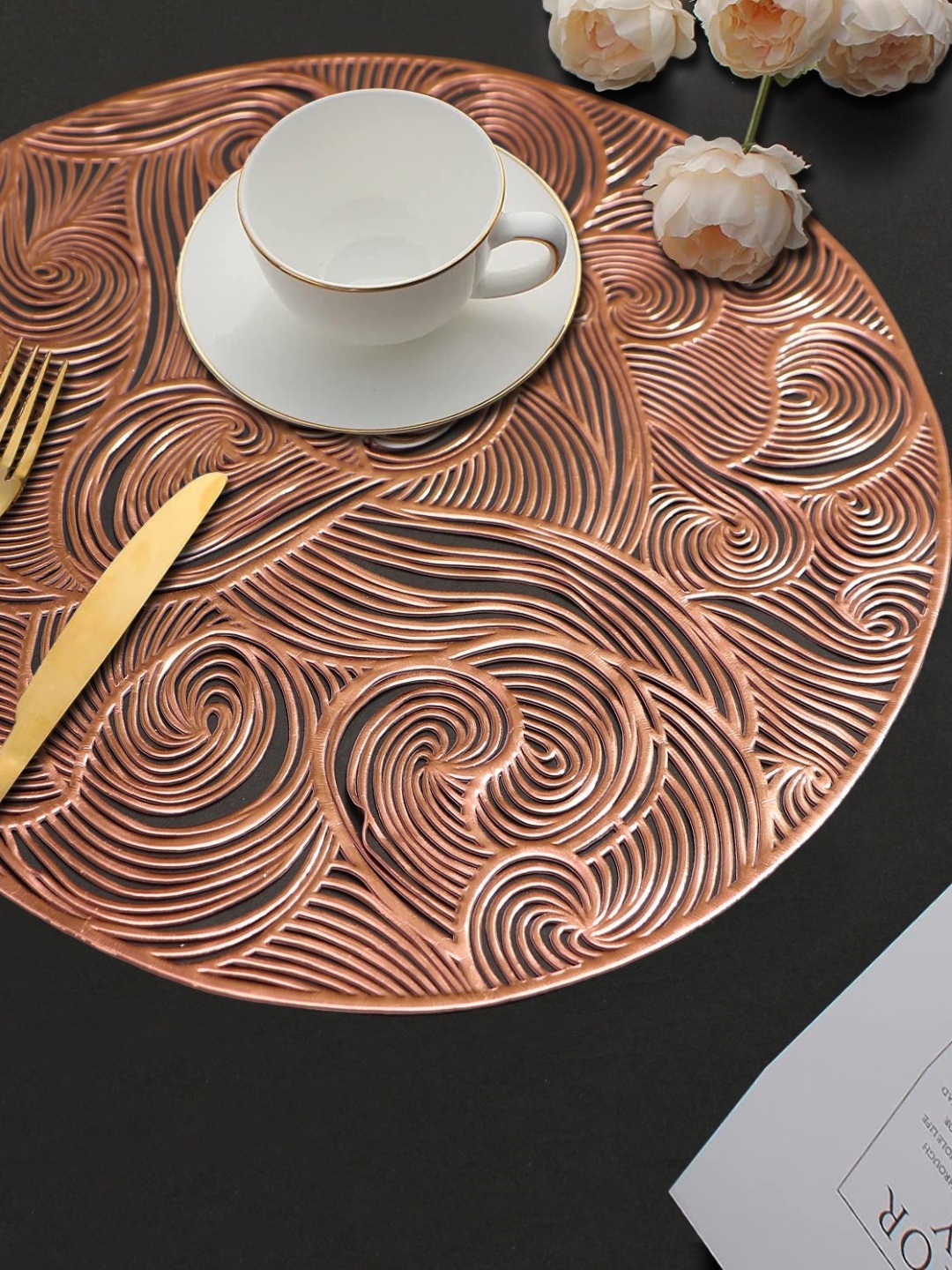 

LooMantha Copper-Toned 2 Pieces Abstract Cutwork Round Table Placemats