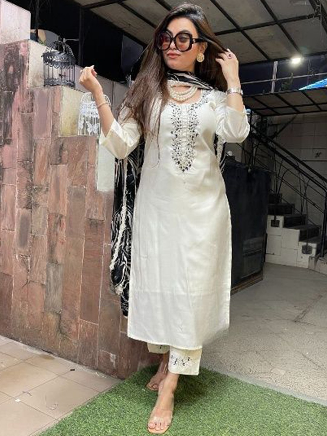 

KALINI Floral Embroidered Straight Kurta with Trousers & With Dupatta, White
