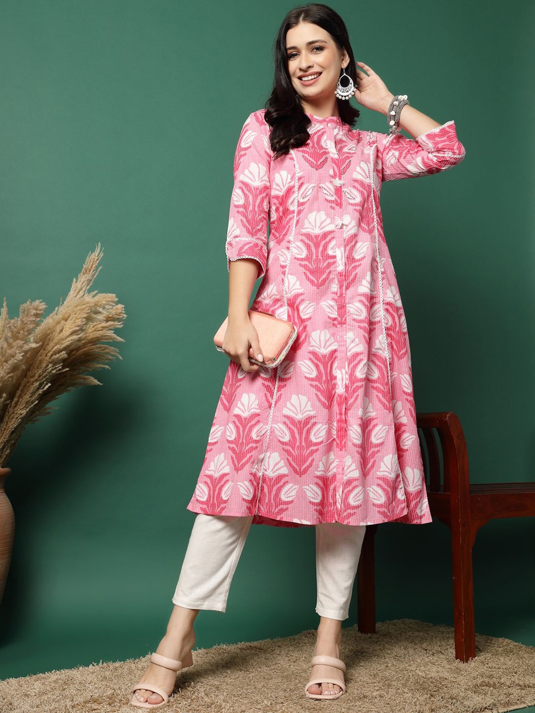 

Sangria Pink Floral Printed Mandarin Collar A-Line Kurta