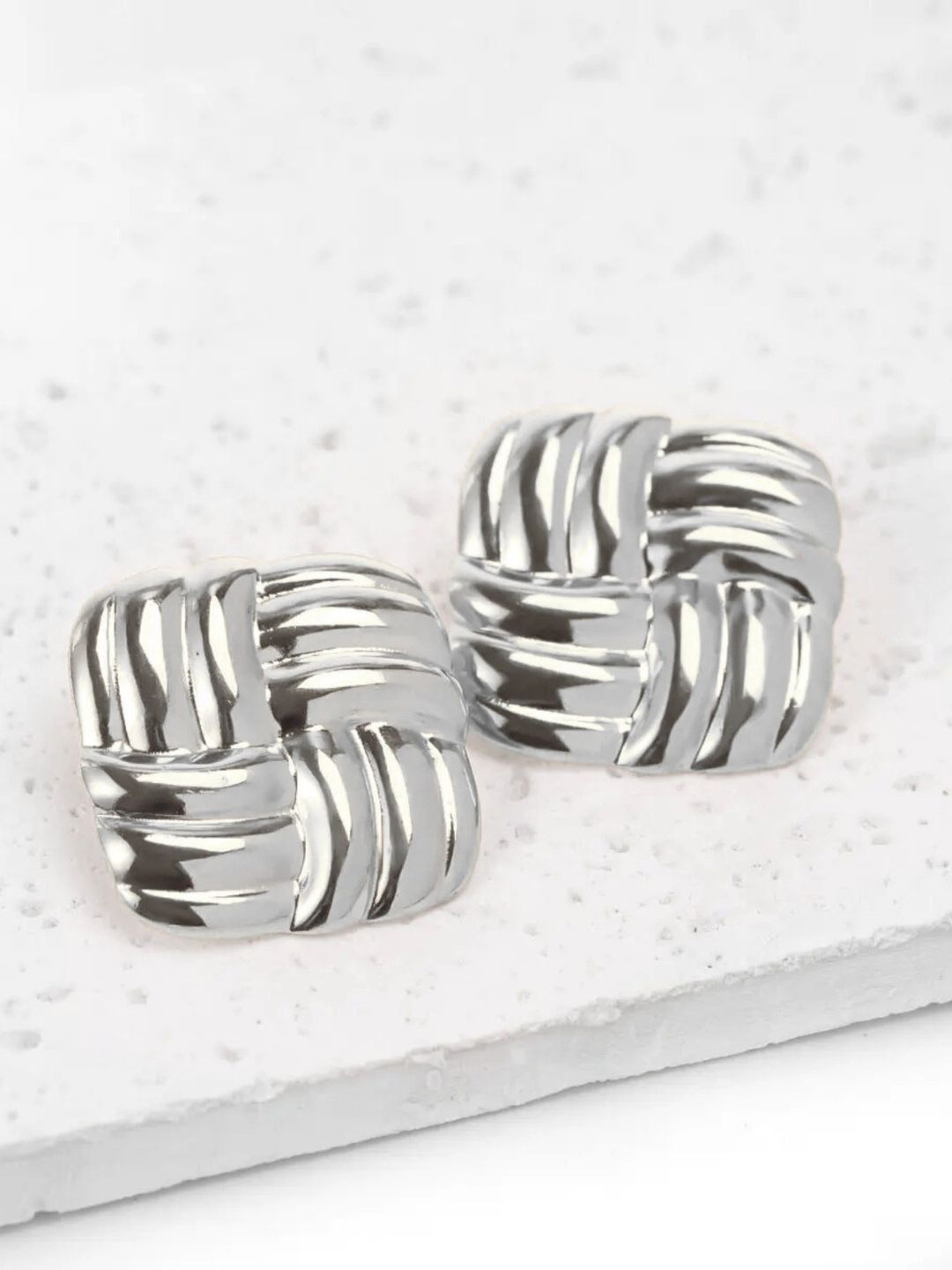 

SALVE Square Shaped Studs, Silver