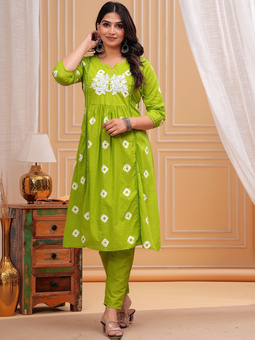 

AARYAHI Geometric Printed Notch Neck Pure Cotton A-Line Kurta With Trouser, Green