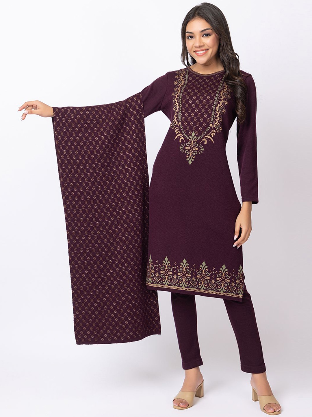 

KEIKO Ethnic Motifs Printed Round Neck Straight Kurta with Trousers And Dupatta, Brown