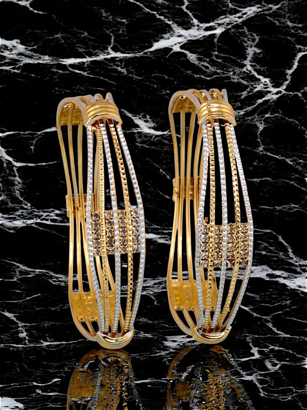 

LUCKY JEWELLERY Set of 2 Stone Studded 18KT One Gram Gold Plated Bangles