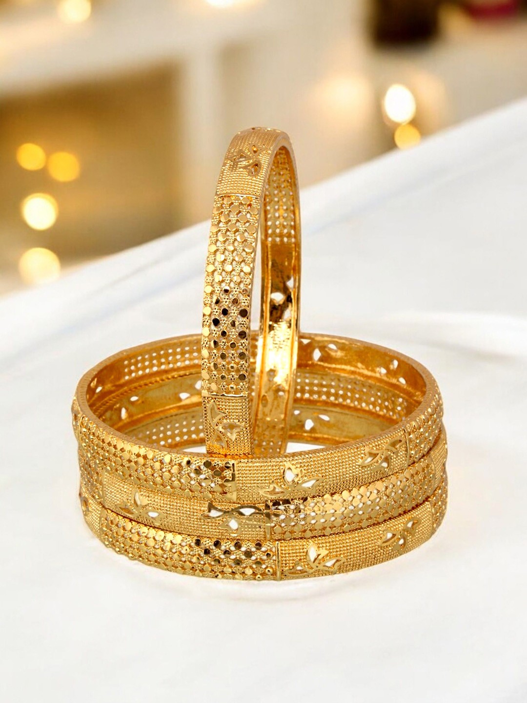 

LUCKY JEWELLERY Set of 4 Traditional Designer 18KT One Gram Gold Plated Bangles